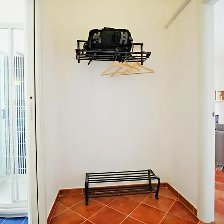 Apartment Charmante Mit Grosser Terrasse